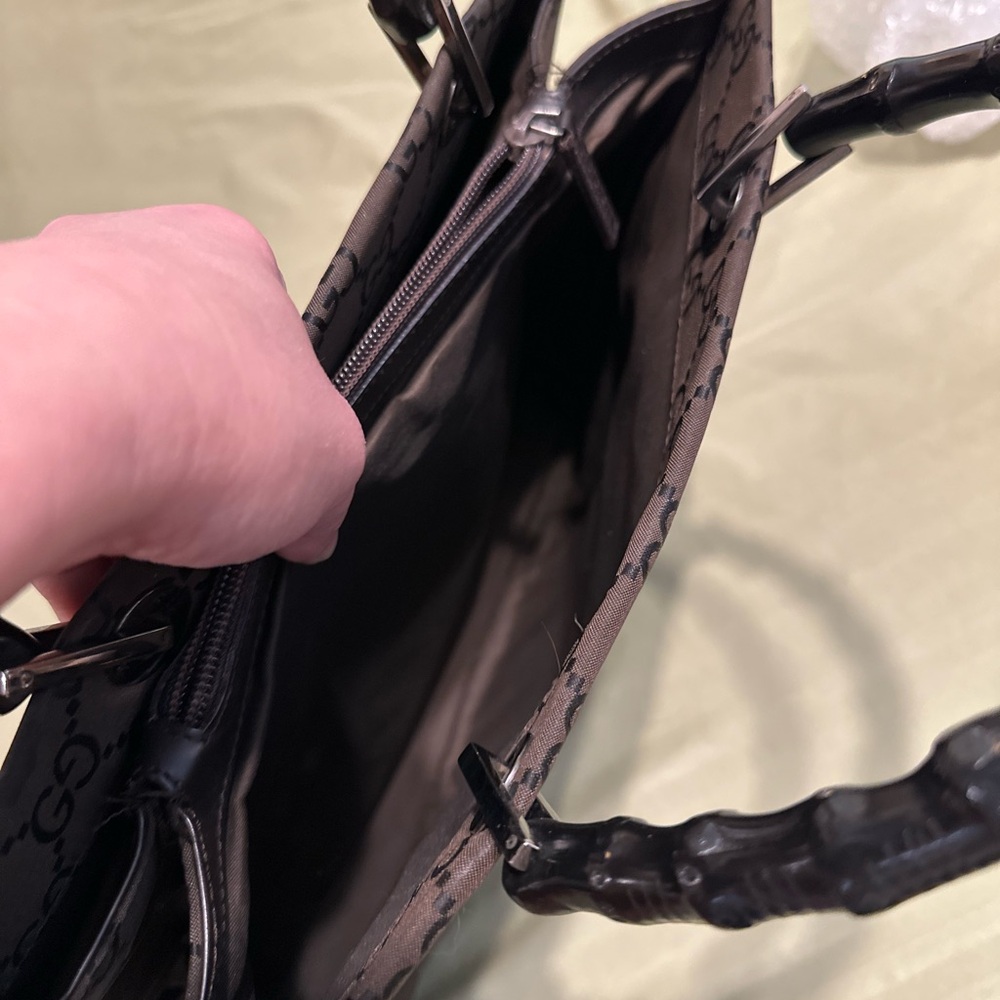 Gucci Black Monogram Tote Bag - Picture 7 of 13